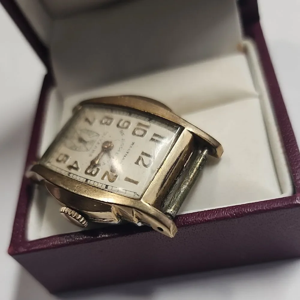 Vintage Waltham Watch FOR PARTS AND REPAIR
